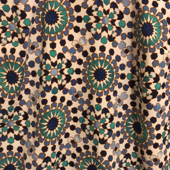 Patterned blouse - Picture 2 of 3